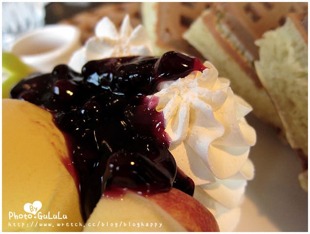 [台北] 士林咖啡弄｜厚實飽滿鬆餅 東區也有分店 (葷素