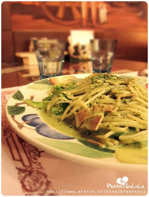 [台北] 卡帛咖啡素食烘焙坊～有蛋糕餅乾跟餐點唷