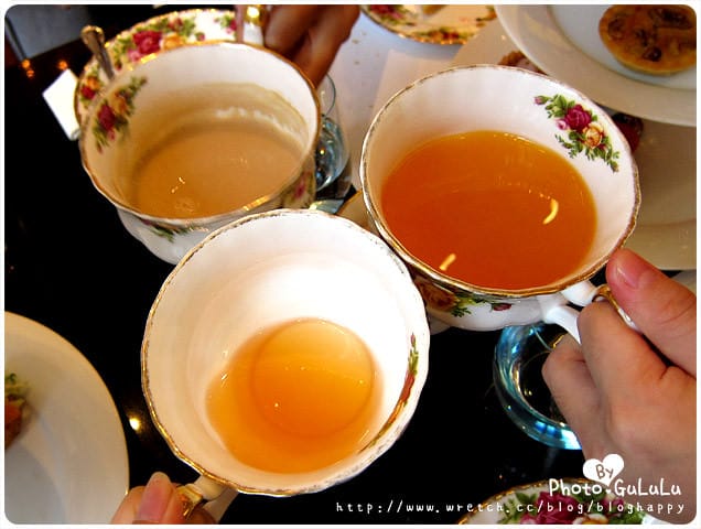 [台北] 這紫色水晶燈也太太太…太閃了吧！怡亨酒店下午茶 (葷素