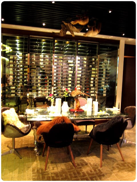 [台北] 這紫色水晶燈也太太太…太閃了吧！怡亨酒店下午茶 (葷素