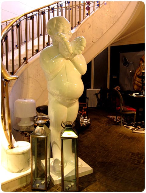 [台北] 這紫色水晶燈也太太太…太閃了吧！怡亨酒店下午茶 (葷素