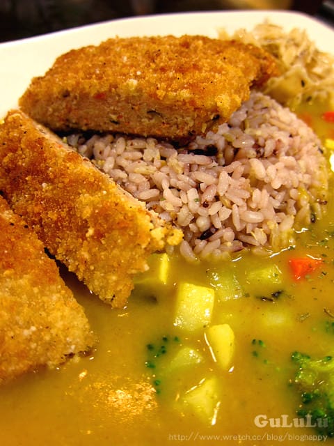 [台北] 可愛的微笑元素｜新光三越 台北車站 (站前店已歇業