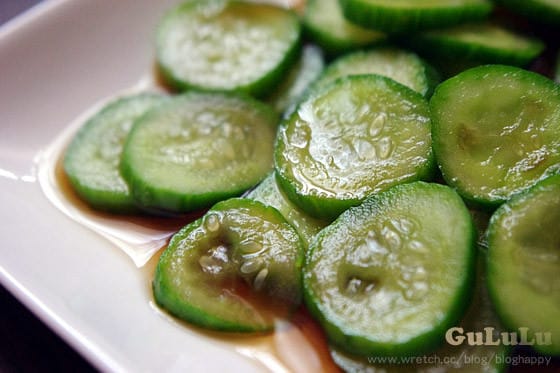 露露日常料理 ▌開胃小菜．醬黃瓜
