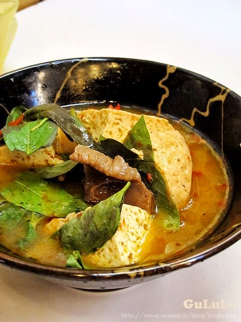 [新北] 菜色豐富又好吃 心燈素食｜士林夜市搬蘆洲 (2013.06收店改網購