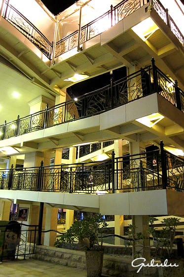 美甲之旅｜席薇雅做美甲、兼吃淡水美食、再遊漁人碼頭