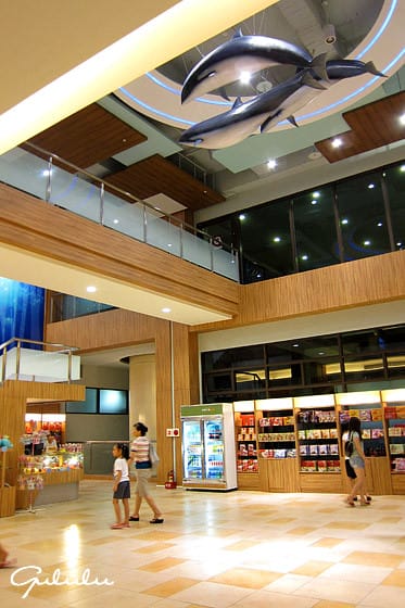 美甲之旅｜席薇雅做美甲、兼吃淡水美食、再遊漁人碼頭