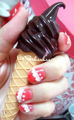 美甲之旅｜席薇雅做美甲、兼吃淡水美食、再遊漁人碼頭