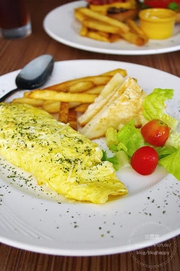 [台北] The Puck 帕客運動餐廳｜現點現做美式蔬菜蛋捲 內湖 (葷素