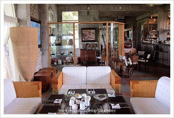 [南投] 草屯「60號咖啡館」稻田中的大房子 (葷素