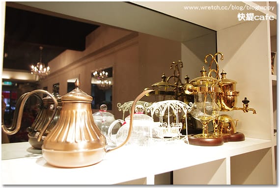 [新北] 板橋〔快緹cafe輕食館〕莎拉鬆餅可可咖啡通通來 (葷素