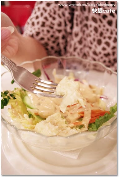 [新北] 板橋〔快緹cafe輕食館〕莎拉鬆餅可可咖啡通通來 (葷素