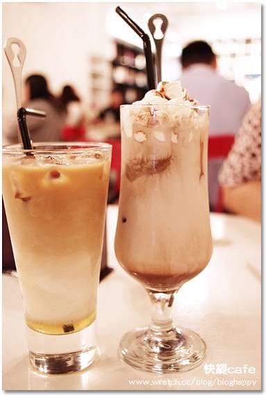 [新北] 板橋〔快緹cafe輕食館〕莎拉鬆餅可可咖啡通通來 (葷素