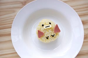 露露日常料理 ▌與小雞的親密接觸 ♥ Kiss 起司嘴燴飯