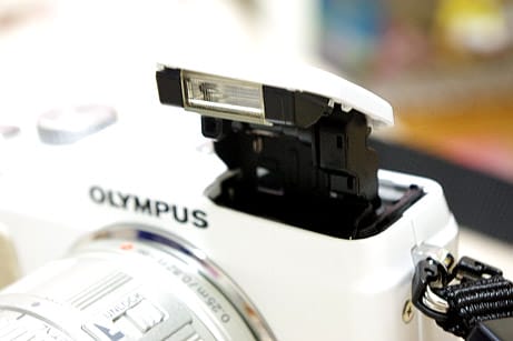 3C開箱|新機入手!Olympus E-PL2 久違了我的數位隨身機 - 第6張圖 3C開箱|新機入手!Olympus E-PL2 久違了我的數位隨身機