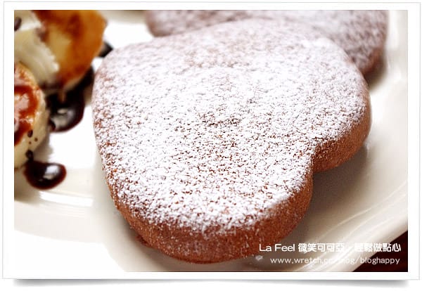 露露日常料理 ▌母親節快到了~用可可亞做鬆餅點心!飲用、料理 - 第14張圖 露露日常料理 ▌母親節快到了~用可可亞做鬆餅點心!飲用、料理