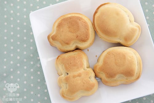 露露日常料理 ▌原來做月餅這麼簡單！初學者也能蹦出中秋月餅