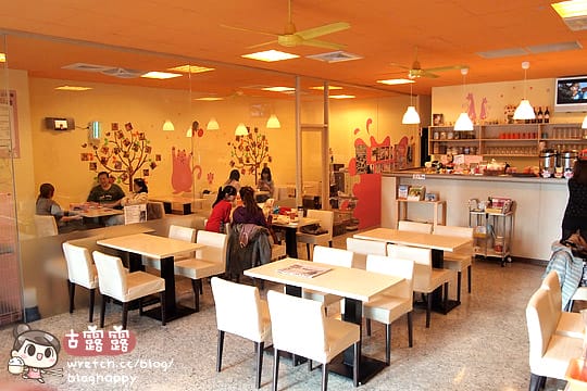 [新北] 可愛的貓肉球部隊～被攻陷啦！野貓中途咖啡 (更名貓咪親古 / 葷素