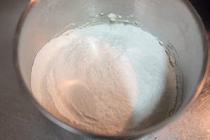 露露日常料理 ▌華麗甜點初挑戰!綿密的奶油霜內餡~草莓派 - 第6張圖 露露日常料理 ▌華麗甜點初挑戰!綿密的奶油霜內餡~草莓派