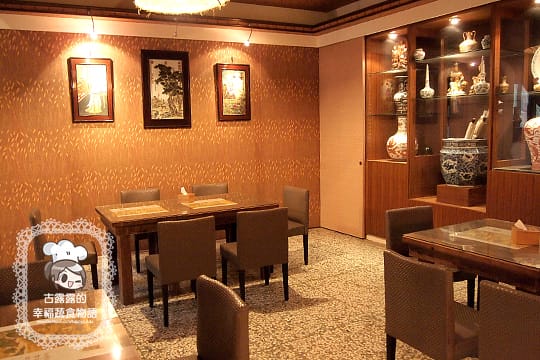 [苗栗] 紫星河蔬食咖啡～太猛了餐廳蓋在樹上面！樹上喝咖啡 民宿 (已歇業