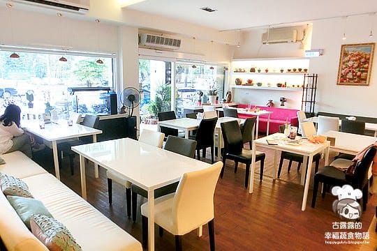 [台中] 大大的咬一口鬆餅！艾莎歐卡ASOKA 蔬食｜咖啡｜下午茶