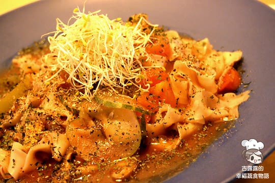 [彰化] the planet 星球咖啡 蔬食｜意外發現的質感咖啡館 (換地點