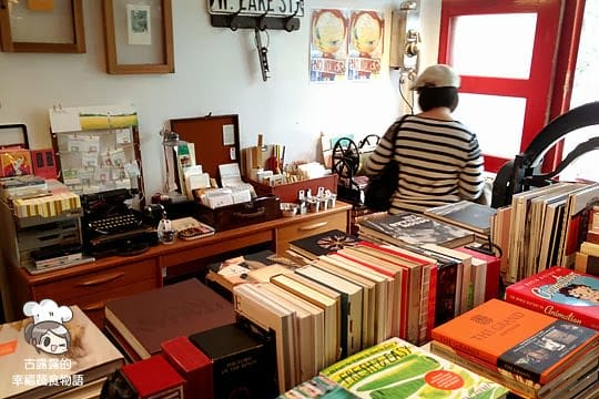 [台北] 東區好樣本事 VVG something 全球最美書店之一｜古董 雜貨 咖啡