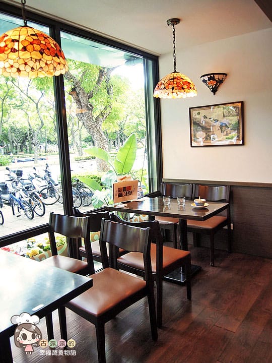 [台北] 靜靜的享受早午餐 亞蘿瑪咖啡屋｜天母蔬食餐廳 (已歇業
