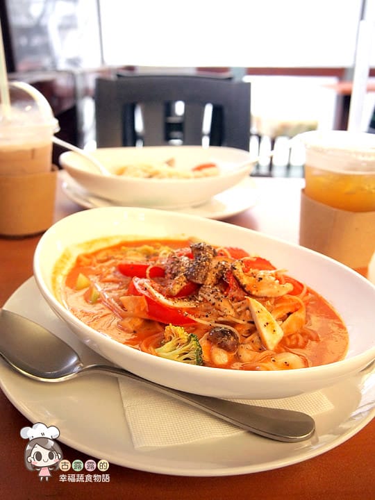 [台北] 西門町 A-ONE咖啡美食館 (葷素