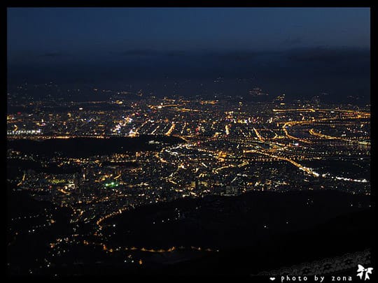 [台北] 看牛看牛屎的 陽明山擎天崗遊記 (附大屯山照