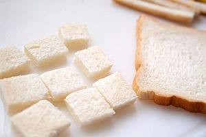 露露日常料理 ▌乳酸風味的「英式麵包布丁」