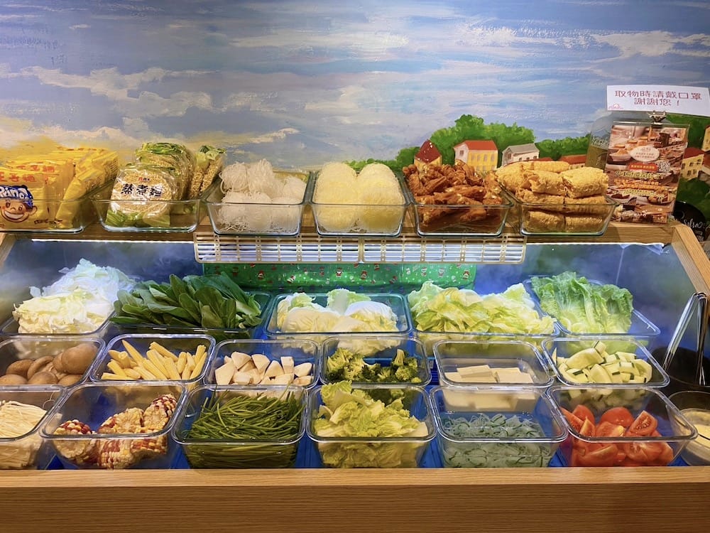 [台北] 讓人肚子餓的菜單～有哆創意蔬食洋食舘 (2021/4新增迴轉火鍋