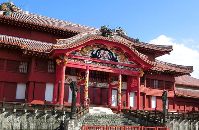 日本旅遊》gogo沖繩蔬食二日遊！國際通、首里城、波上宮、美國村