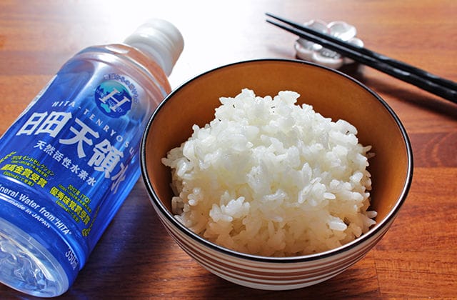 露露日常料理 ▌煮出香氣透鼻、Q彈的白米飯 (影音