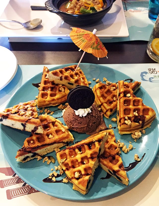 [新北] 馬蹄灣蔬食咖啡 (改貓踏浪) 海景餐廳 下午茶 Wifi ｜三芝淺水灣 (已歇業