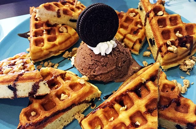 [新北] 馬蹄灣蔬食咖啡 (改貓踏浪) 海景餐廳 下午茶 Wifi ｜三芝淺水灣 (已歇業