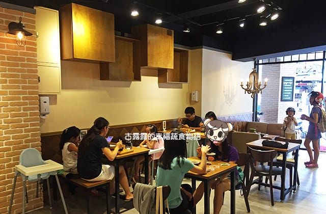 [新北] 焦糖公園．超浮誇的水果冰店｜蘆洲光華店 (已歇業