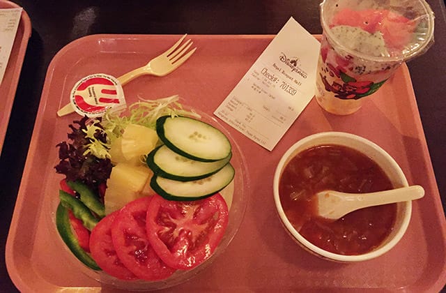 香港旅遊》gogo香港蔬食二日遊！赤柱 尖沙咀｜香港迪士尼樂園 萬聖節