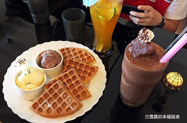 [新北] 三芝淺水灣 SHARE CAFE 分享咖啡｜有Wifi 海景咖啡館
