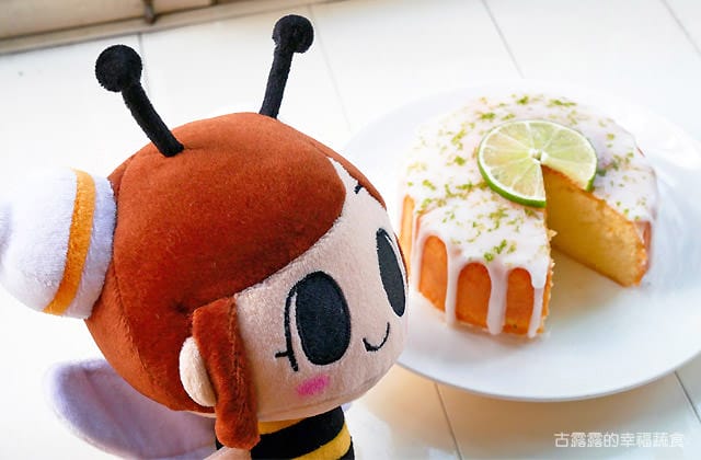 露露日常料理 ▌酸甜又淘氣的 檸檬糖霜蛋糕｜奶蛋素甜點｜漫畫料理