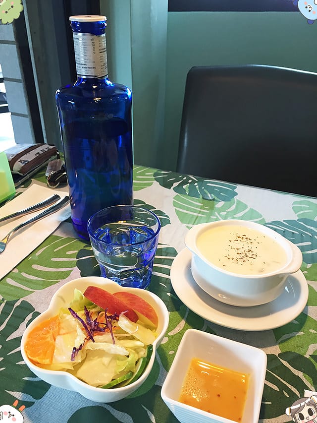 [台南] 凱瑞美式蔬食廚房｜安平運河邊 異國蔬食 (影音