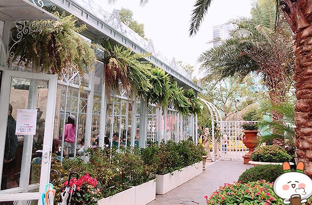 [台北] 極度浪漫 Super XOXO｜浮誇歐風花園 夢幻玻璃屋｜熱門IG打卡景點！大直甜點下午茶（已歇業