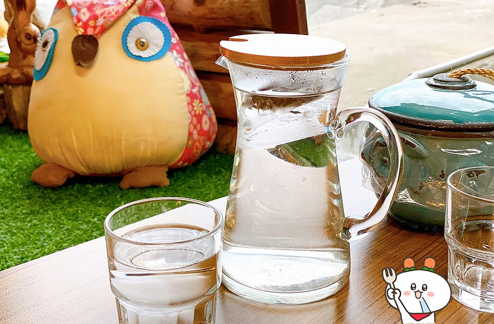 [新北] 淡水夕陽景觀 蔬食餐廳｜Coolife貓頭鷹藝品素食館。漁人碼頭