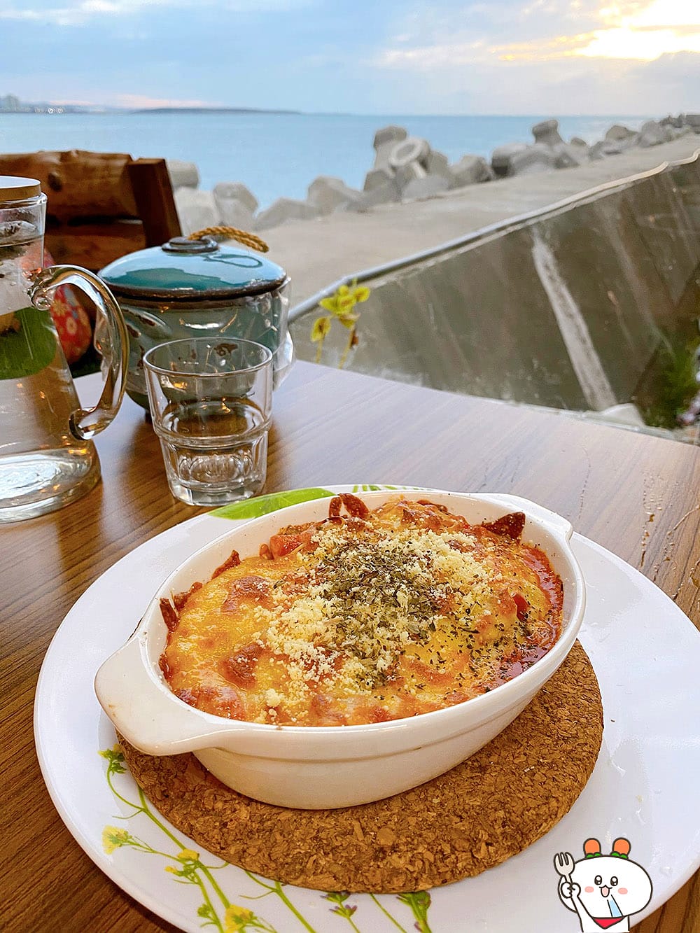 [新北] 淡水夕陽景觀 蔬食餐廳｜Coolife貓頭鷹藝品素食館。漁人碼頭