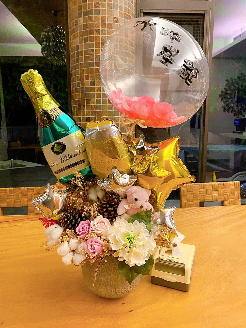 [宜蘭住宿] 稻田中的夢幻玻璃屋 躺著看星星｜水畔星墅時尚會館