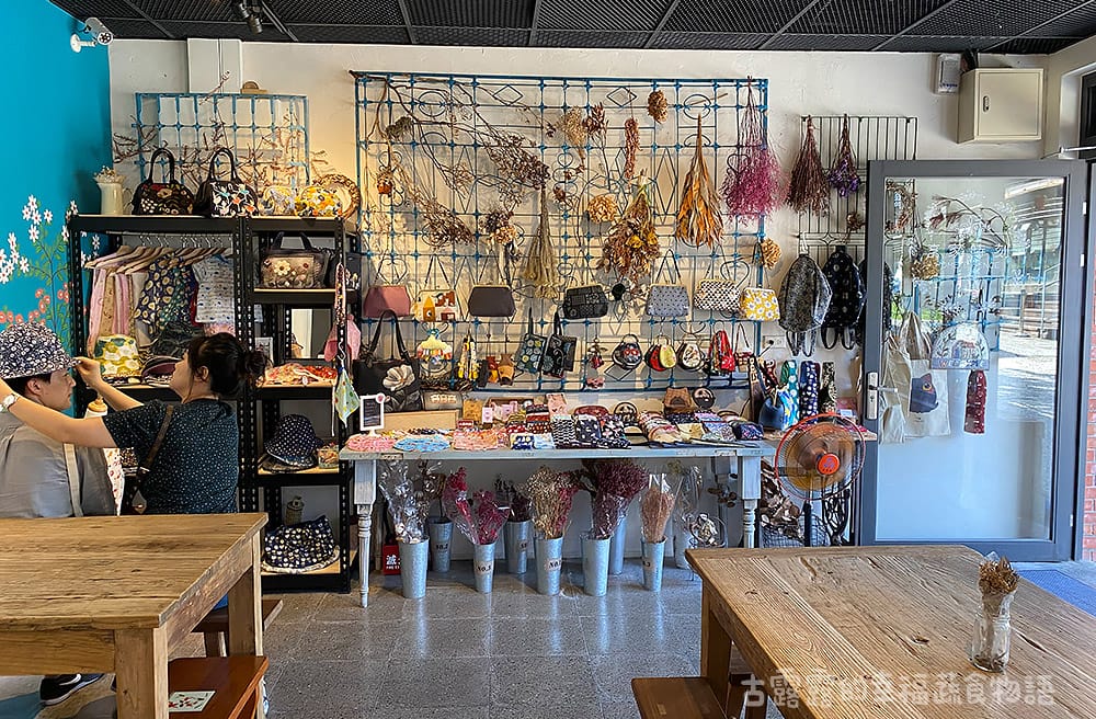 [宜蘭] 花草系咖啡廳〔享家時刻〕蔬食 下午茶。傳藝中心咖啡廳