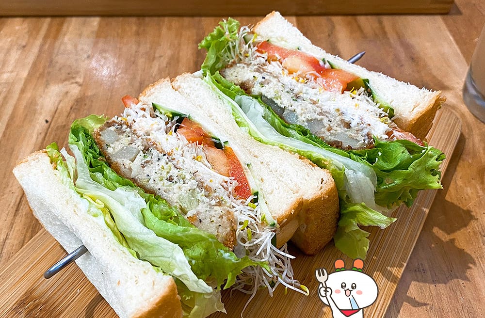 [台中] 文青必訪！半半食室 vegan daily｜老宅風格 純素早午餐