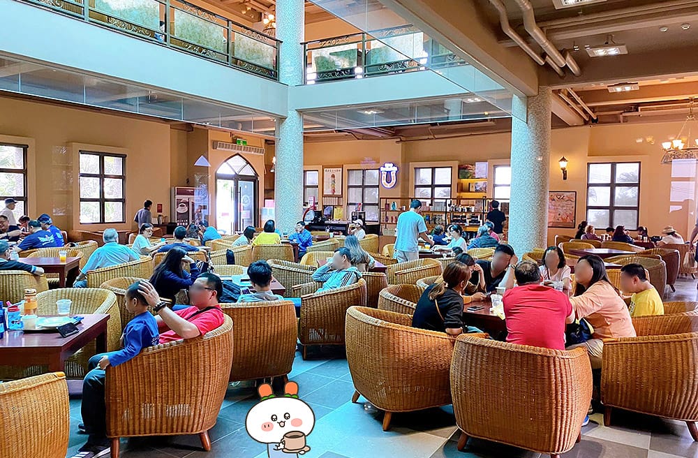 [新北] 蔬食餐點 Mr. Brown Café 伯朗咖啡館｜宜蘭頭城 伯朗咖啡城堡｜眺望龜山島與海景