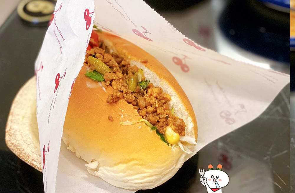 [新北] 蓁愛家素食坊｜從日本漫畫走出來的炒麵麵包｜深夜素食堂