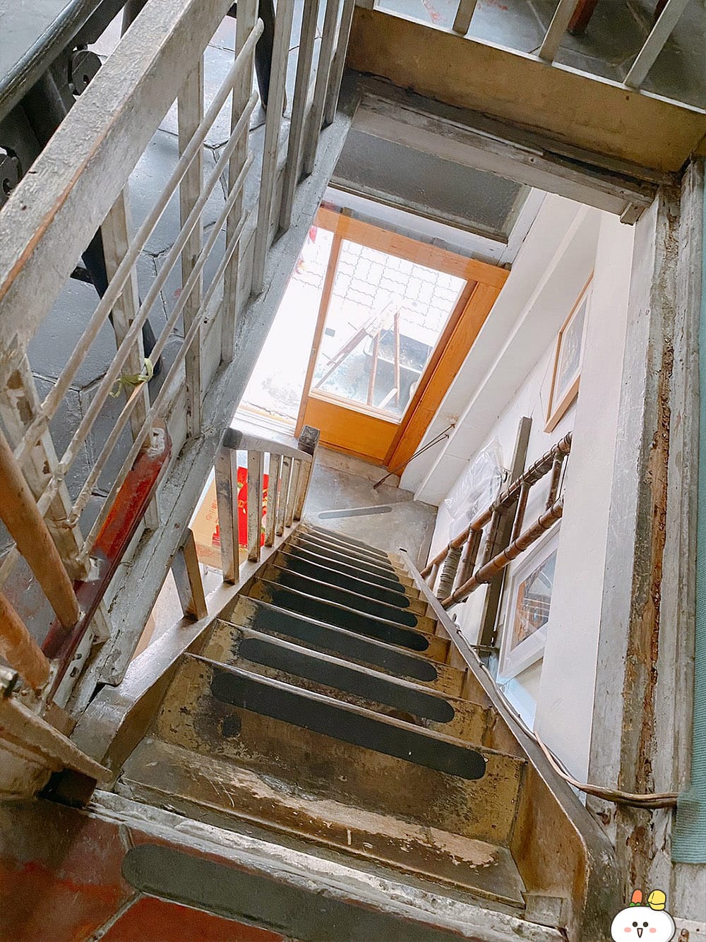 [台南] 老屋蹦出新滋味！「旭峯號之僾果鮮」80年老舊五金行 變身熱門打卡景點