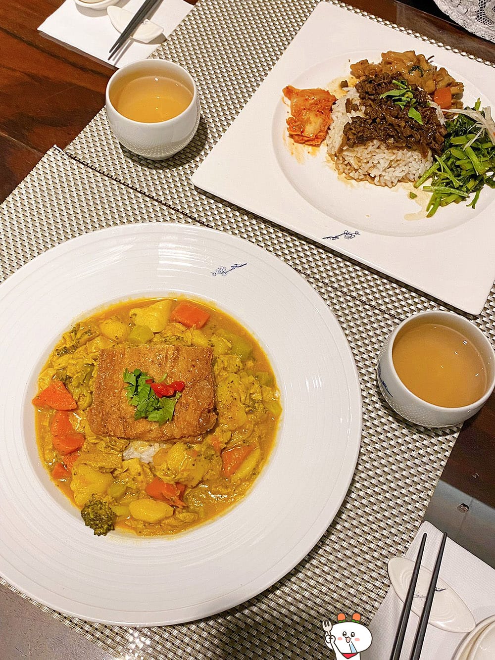 [台北] 素食深夜食堂 – 梅門防空洞｜名副其實的防空洞！古文物 藝術表演